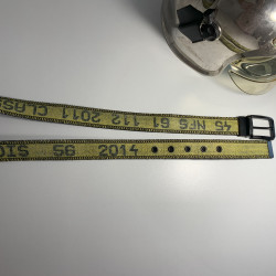 831°F